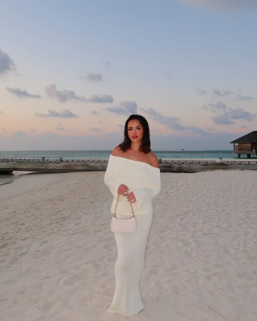 IMG 34774100b34640636adb