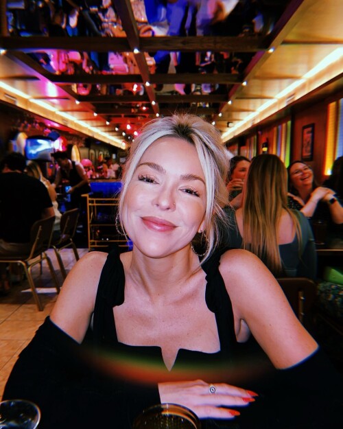 IMG 35811af8b2c842affdb0