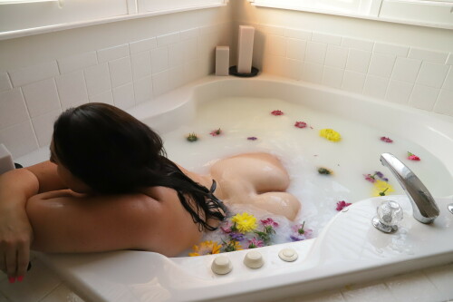 IMG 3590243c6fd1fbda7354