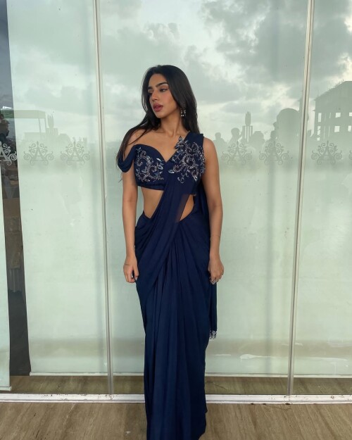 IMG 360605744c738f56d6f9