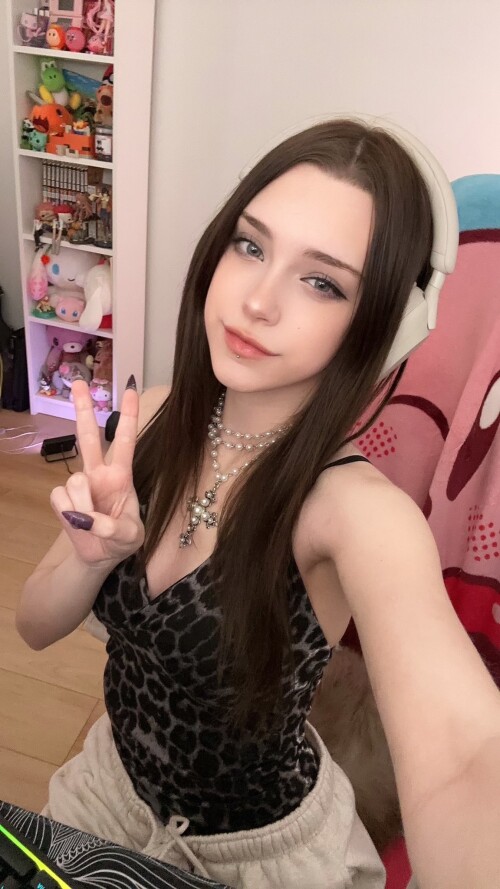 IMG 361076afc2c24851c8d8