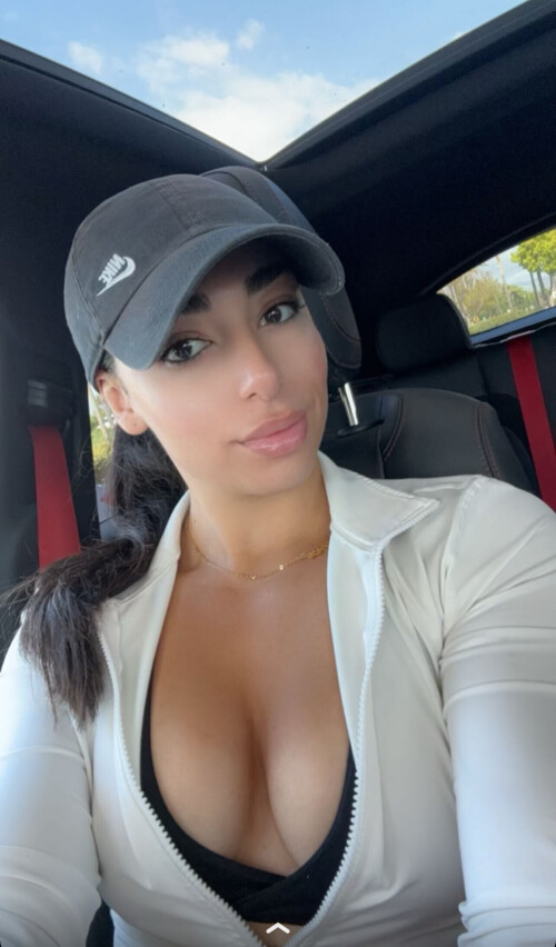 IMG 361166d7bbcb2b6b4ad9