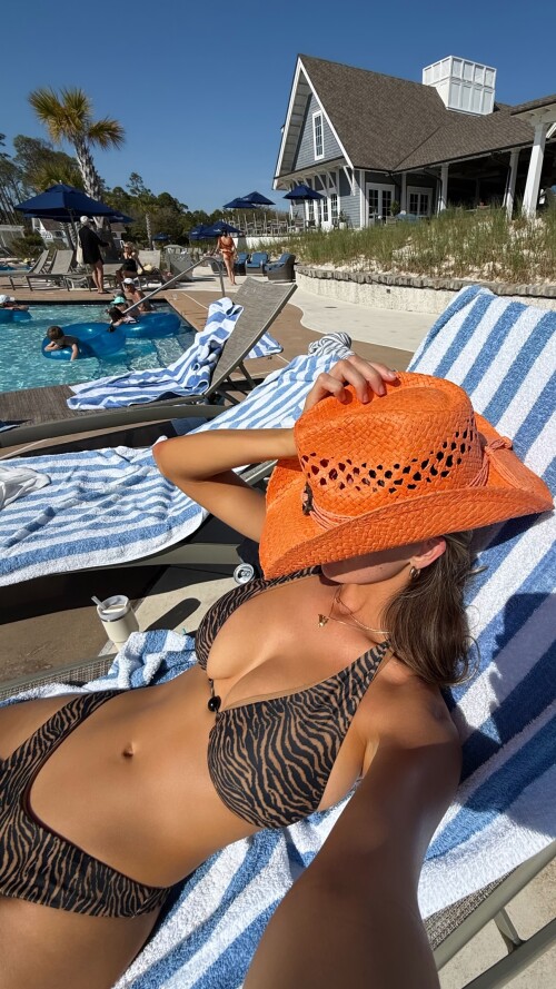 IMG 371384949ad8307c4e5d