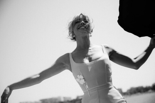 IMG 3742587412039368c365