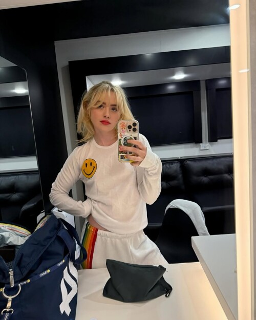 IMG 39037a66a710a7e05c81