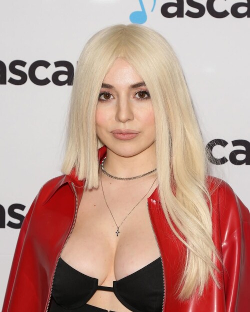 IMG 39478637cf847d417df7