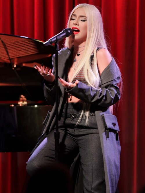 IMG 3956b04bc4d25a47b095