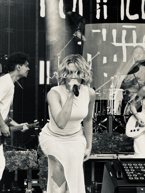 IMG 39702167d6a93df37866