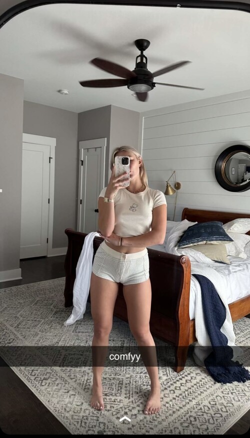 IMG 3986584f222e52b243c7