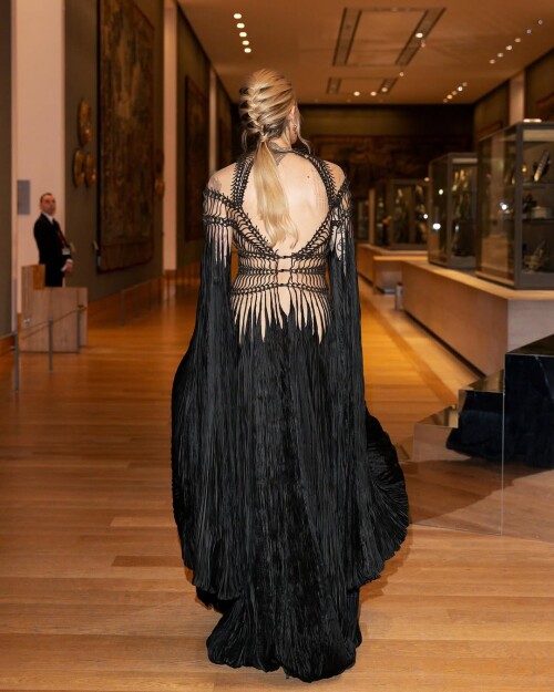 IMG 4049368a727c4c849437