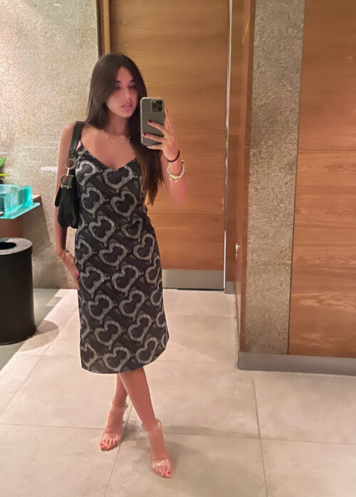 IMG 414940194f373b956673