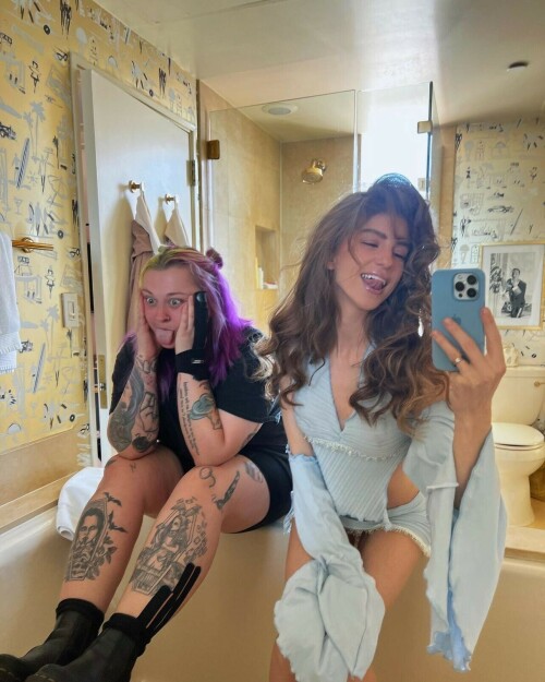 IMG 43041feb023c4c6ba933