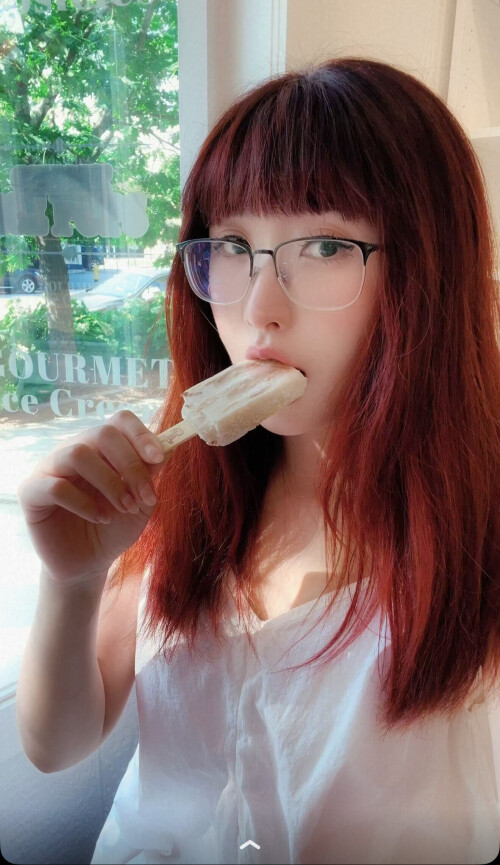 IMG 43048030208e94b4e2ba