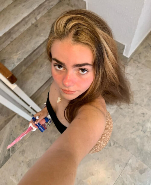 IMG 450655553298ff9e586a