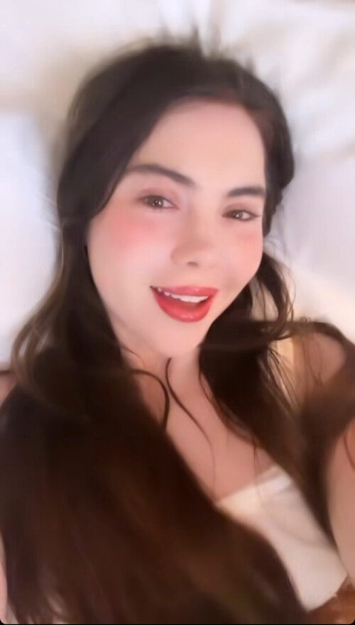 IMG 452643853a2596e45563