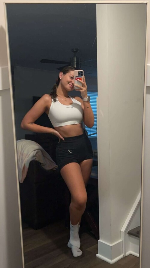 IMG 45365b26b72bd1dbb955