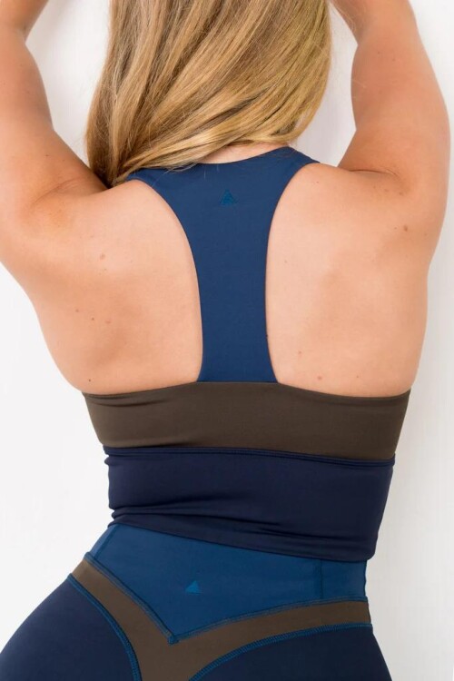 IMG 454097981e53d7a104b8