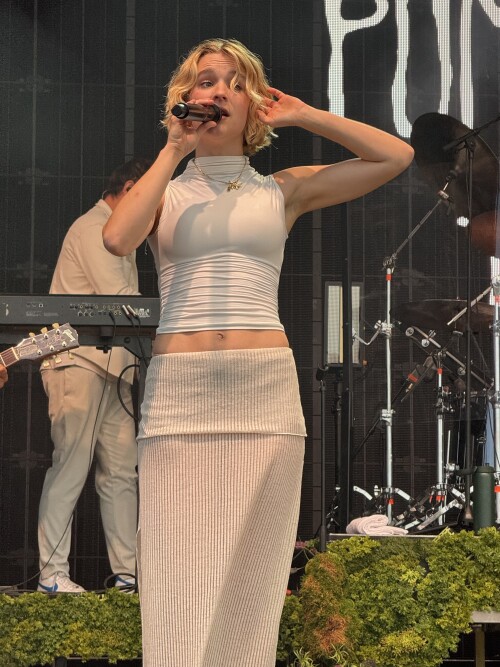 IMG 455113e701efda749805