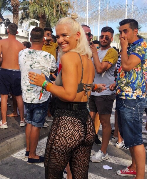 IMG 4703453151419167f589