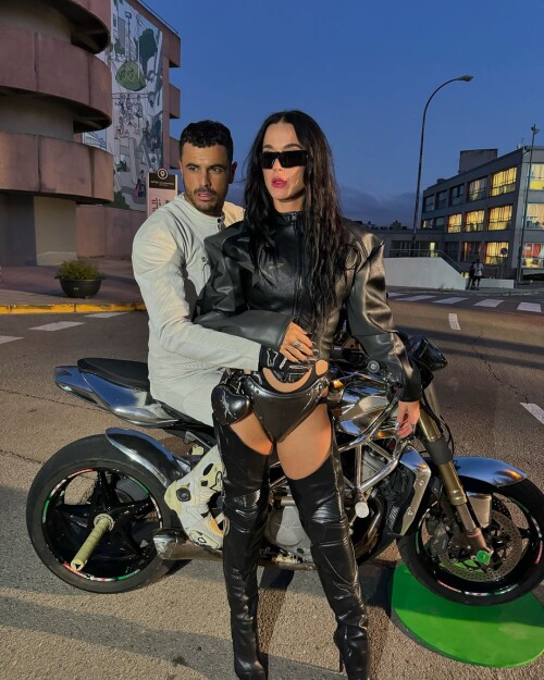 IMG 472525f4ae869e3d47ed