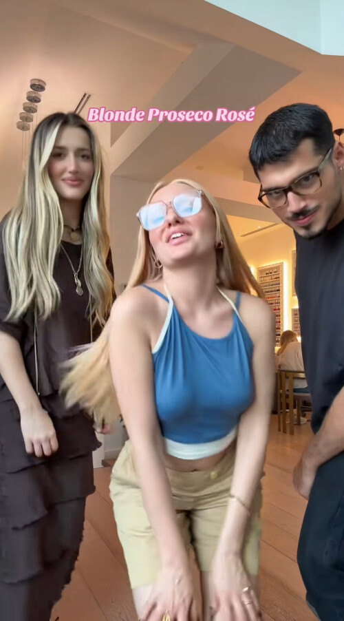 IMG 4952ef755640b8d2a8ba