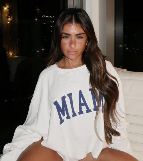 IMG 498468693102d8e4ce1a