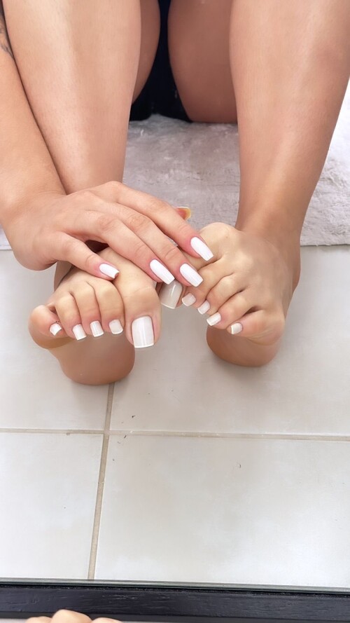 IMG 49875779ff9a47d6669e