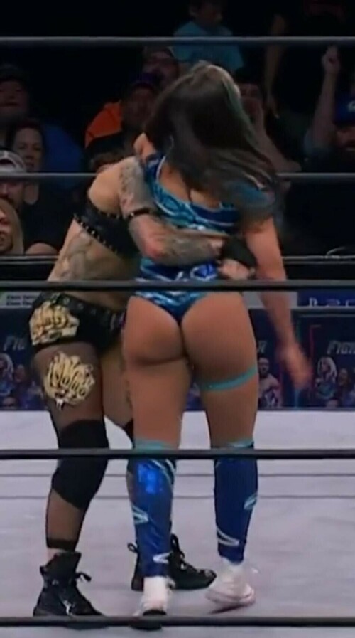 IMG 50210a02bc0c64c8d15e