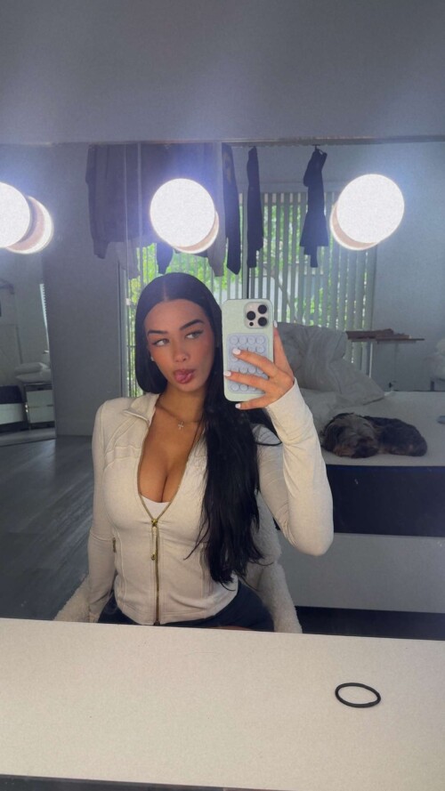 IMG 50331a7c01ffe7e68c56