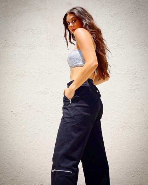 IMG 5165966035636a9421b9