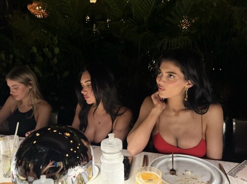 IMG 518715bc0b4e7df7a90e