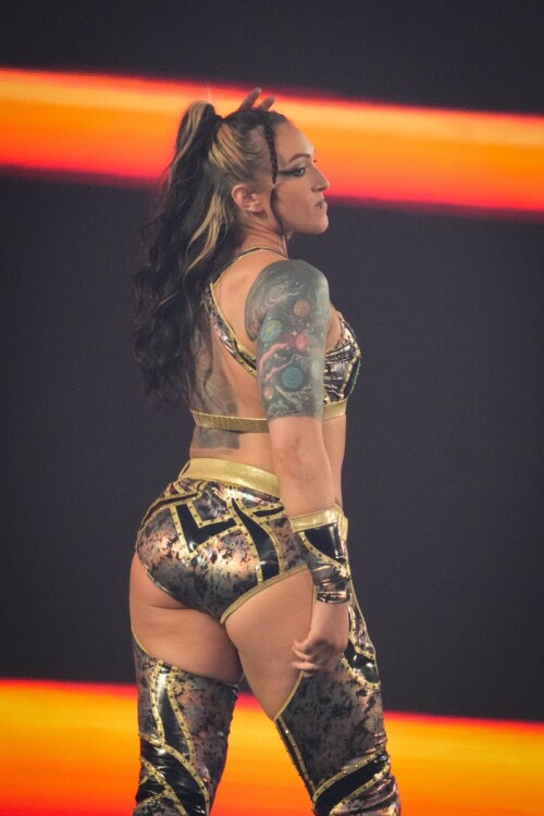 IMG 522637dbf46dd8351b7e