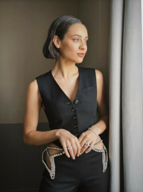 IMG 54167f49d7be118ed1b0