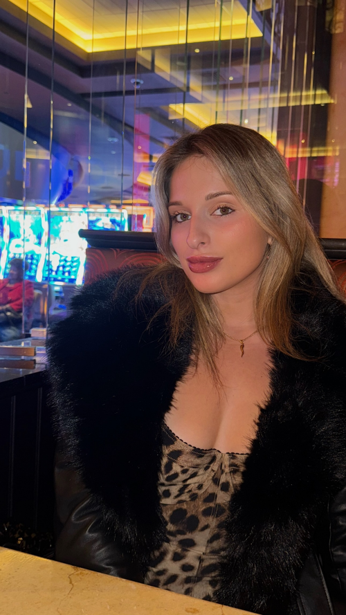 IMG_54235c6b2d5959853f6c