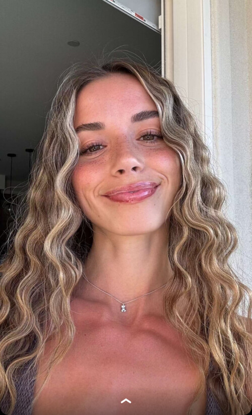 IMG 54365e4d06f007d74b57