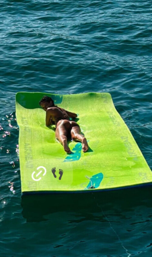 IMG 549597b7f91a38ae4b70