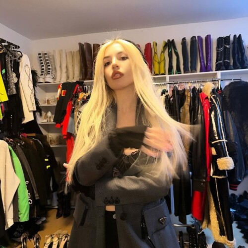 IMG 555693abc9c82f4b7687