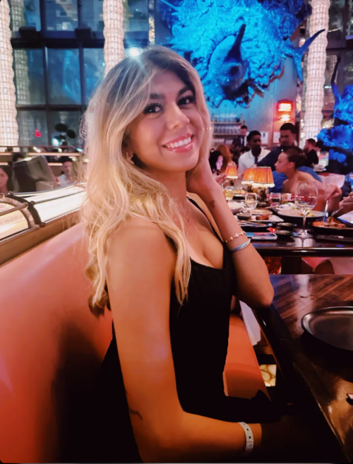 IMG_55581be7b6cfcbe78e73