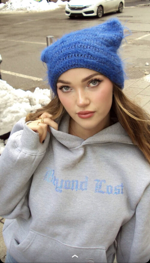 IMG 56233765b459800de976