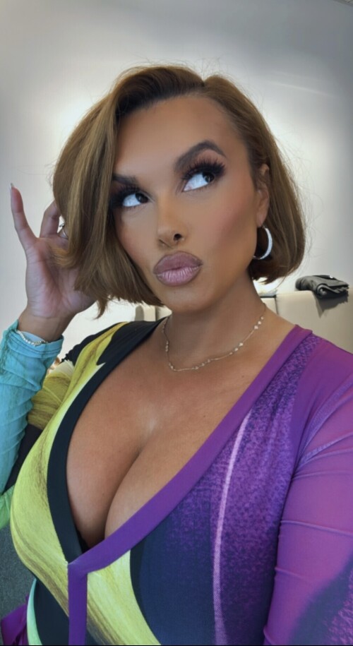 IMG 567592f30cf1e46f03f2