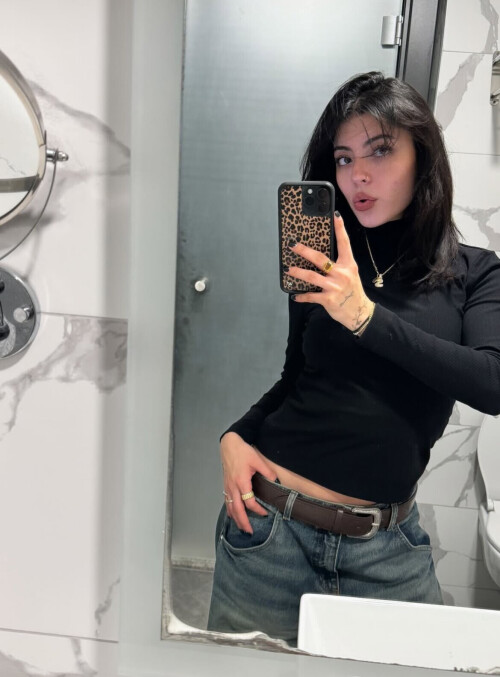 IMG 568093ead6ca7525e802