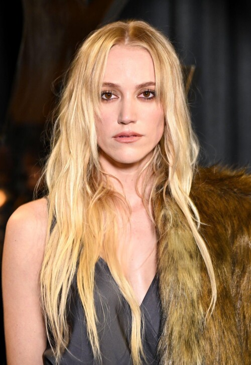 IMG 5687449bba9f1dc1a1a0