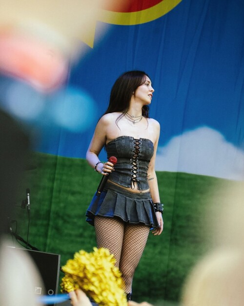 IMG 57085cd83aa7f71aac21