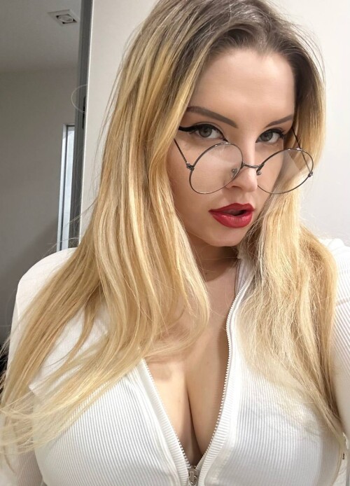 IMG 57220172e4f7013a99a4