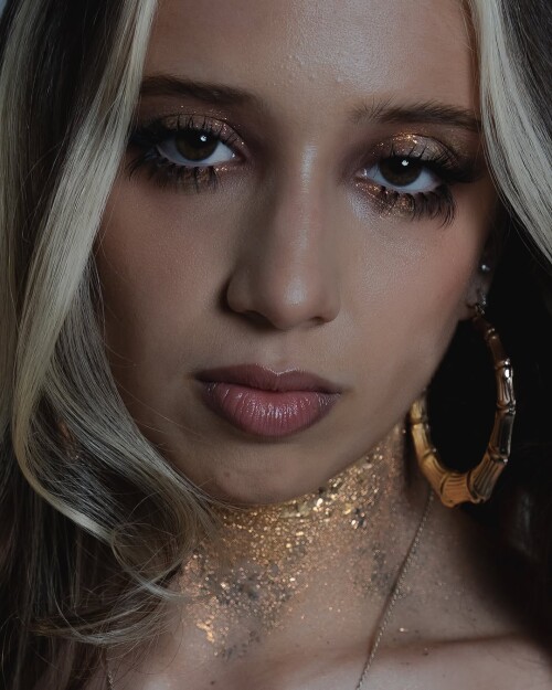 IMG 5818533fe17e11f346de