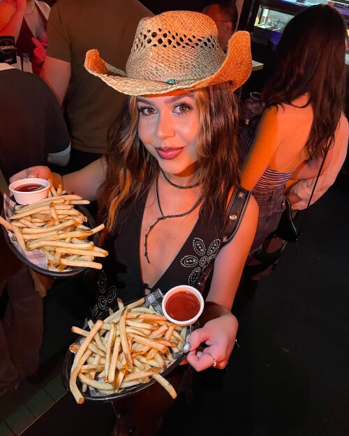 IMG 583220d0c3eecc88ffd4