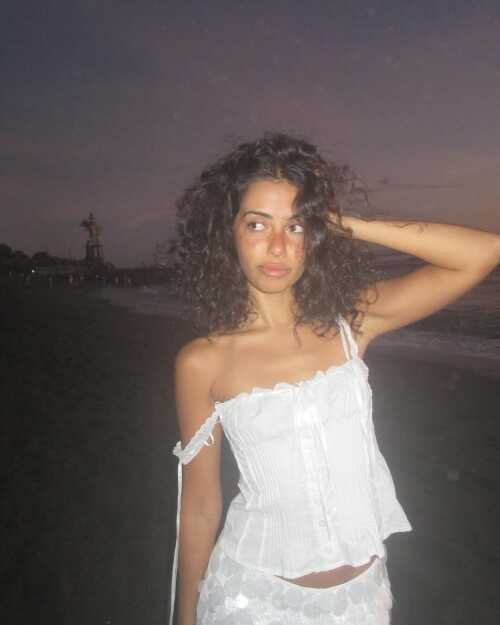 IMG 58921c0ca5ce6fc9b0e9