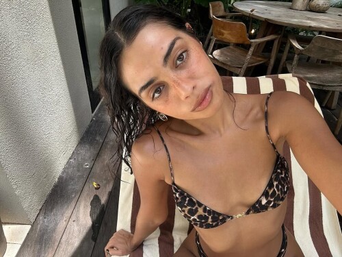 IMG 59076b551b257cf73022