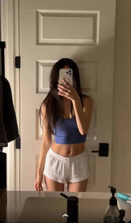 IMG 59262abf10be7e76a925