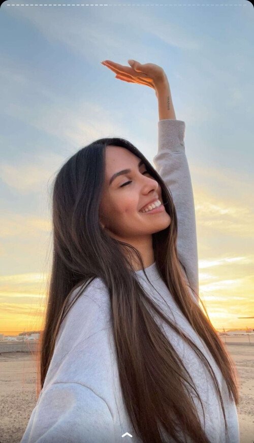 IMG 59294b84d585eee4a225